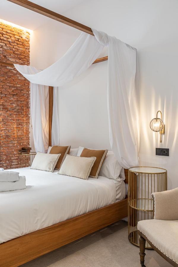 Queens House Chueca Guest house Madrid